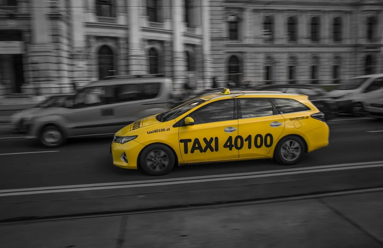 Taxi Long An Longantexi 4 seater